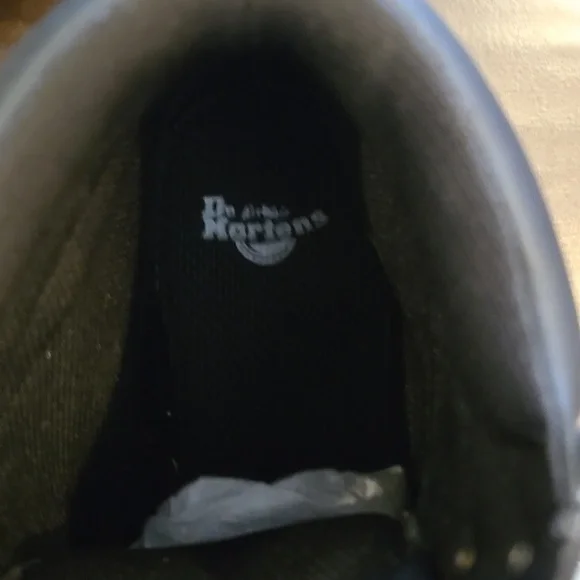 DR. Martens Faora Boots NWOT Sz USL 9 - Picture 6 of 10